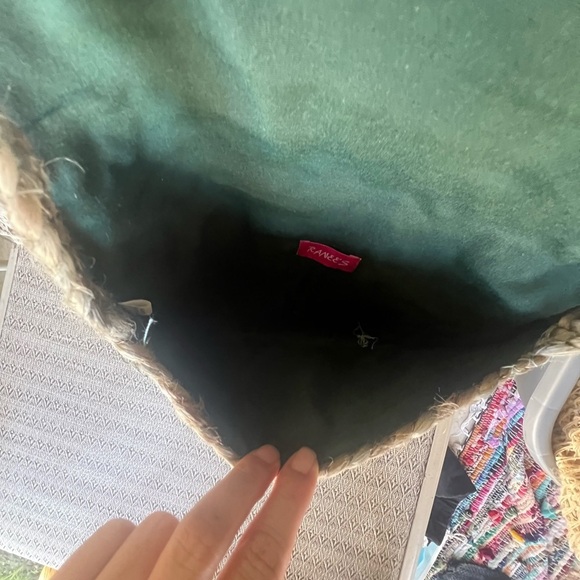 Tan Shoulder Bag with Compact Design and Textured Finish - Picture 4 of 7